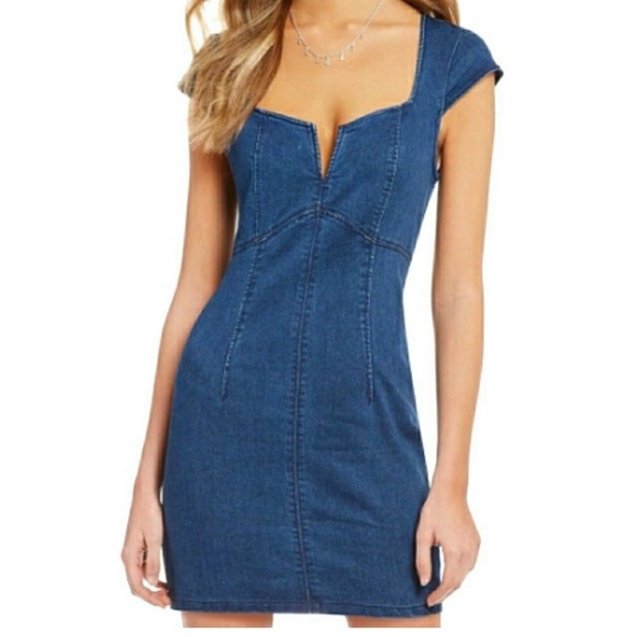 Free People Dresses & Skirts - Free People Lia Denim Mini Dress Blue Cap Sleeve
Bodycon Sweetheart Neckline XS